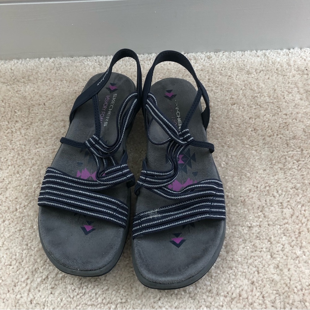 Skechers Reggae Memory Foam Sandals